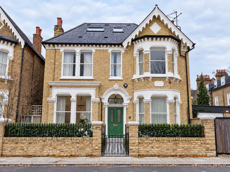 Battersea Victorian villa in daylight before Christmas lighting
